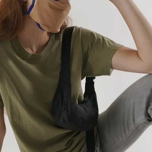 mini baggu crescent bag